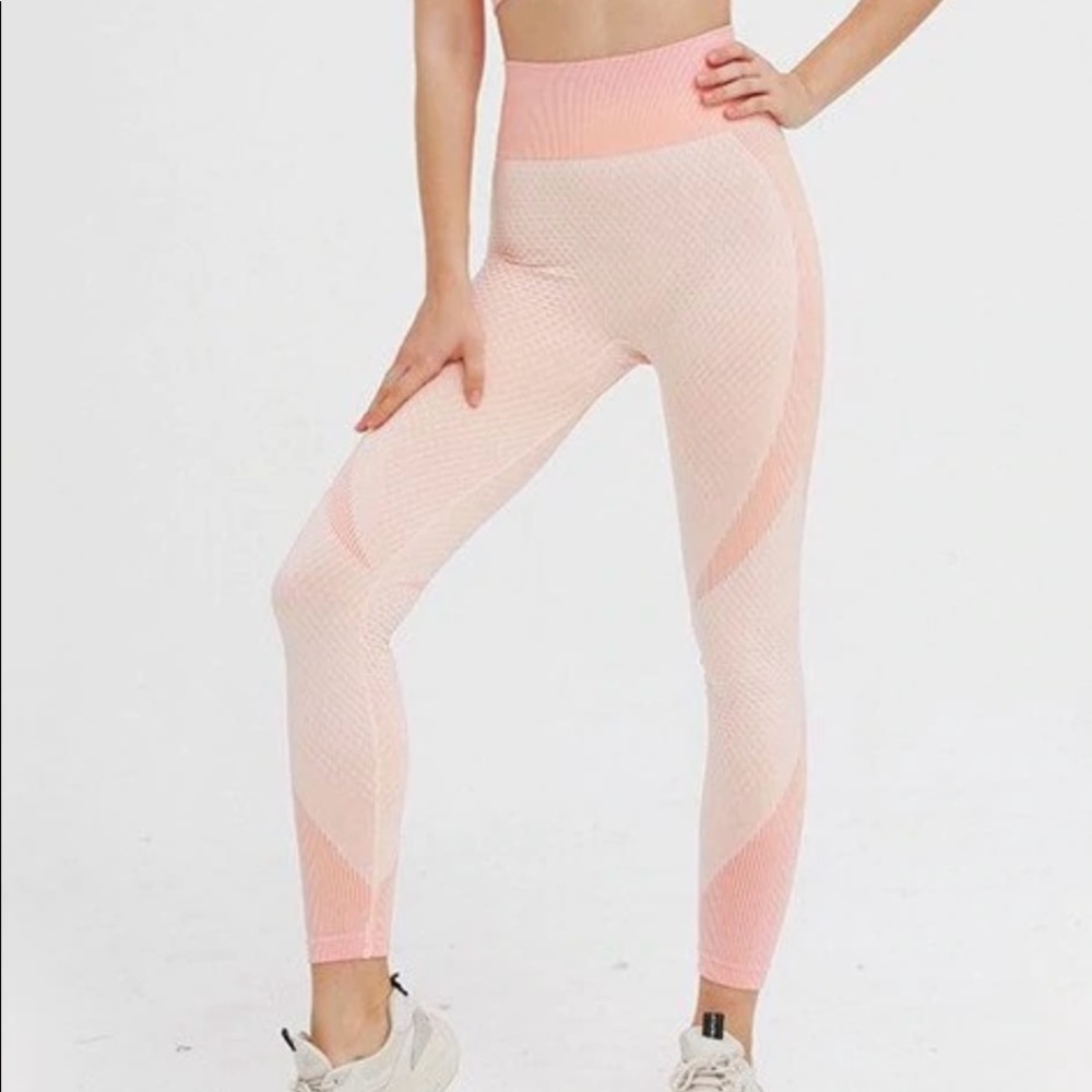 ASTORIA Seamless Activewear leggings